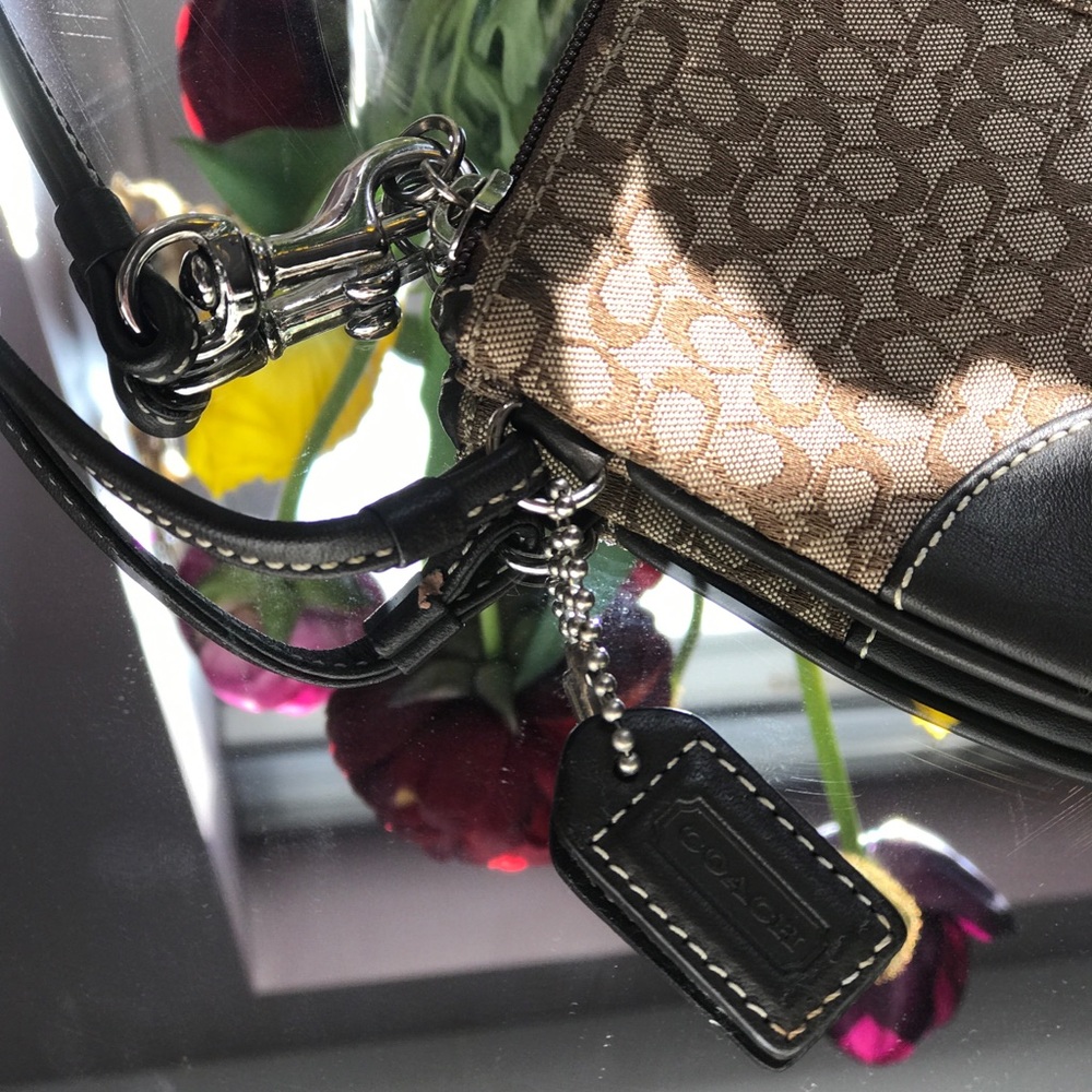 The perfect on-the-go accessory!